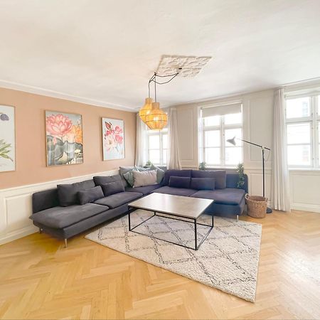 Large Apartment With 4 Bedrooms In Köpenhamn Exteriör bild